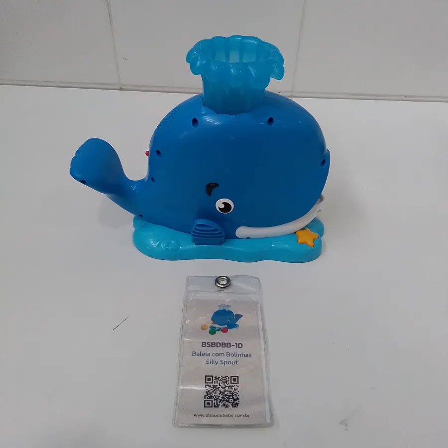 Com penas marcas de uso