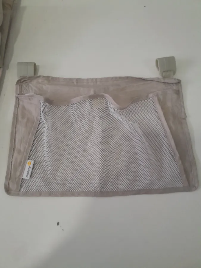 Acompanha  o porta treco