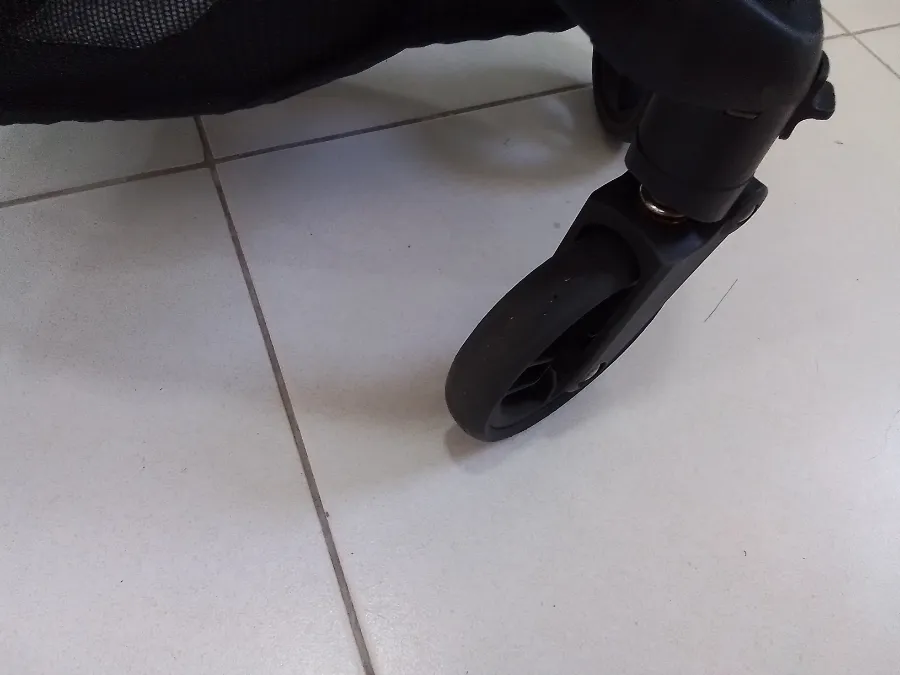 Rodinhas com marcas de uso Rodinhas com marcas de uso