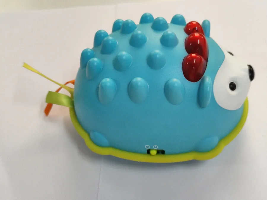 Porco espinho com poucas marcas de uso Porco espinho com poucas marcas de uso