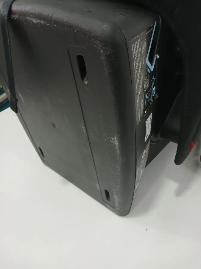 Estrutura com marcas de arranhões Estrutura com marcas de arranhões