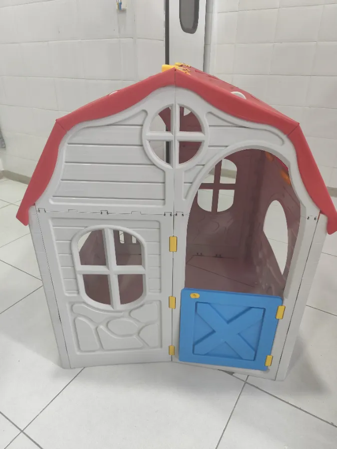 Casinha  com pouco tempo de uso
