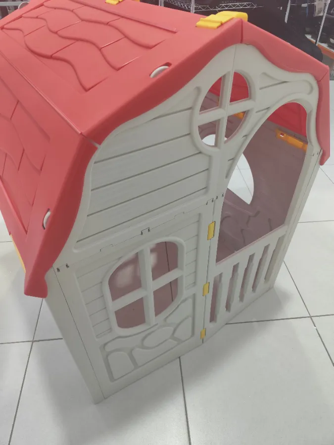 Casinha  com pouco tempo de uso