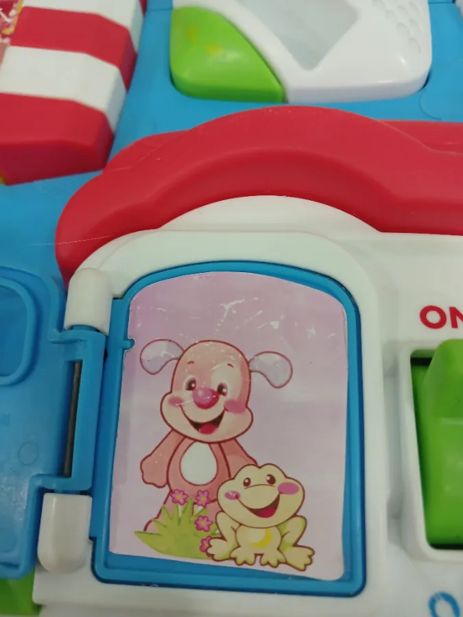 Adesivos desgastados Adesivos desgastados