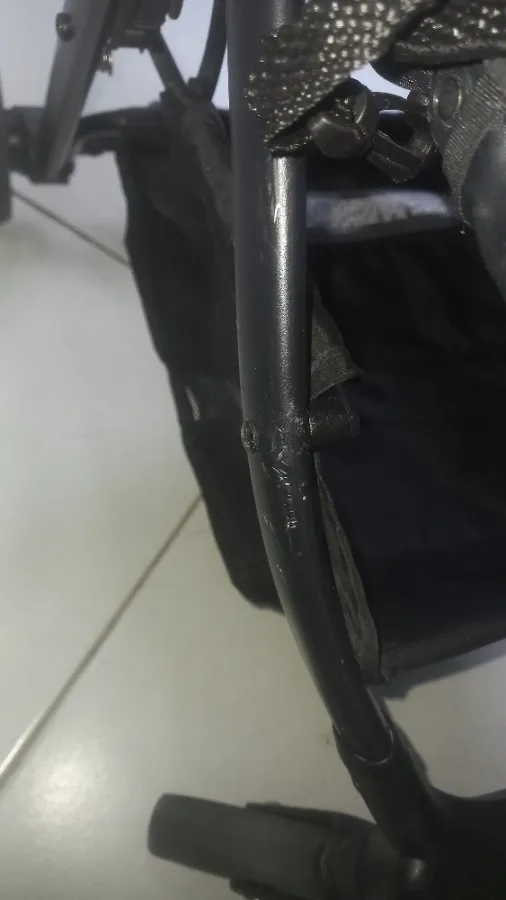 Pequenas marcas de uso