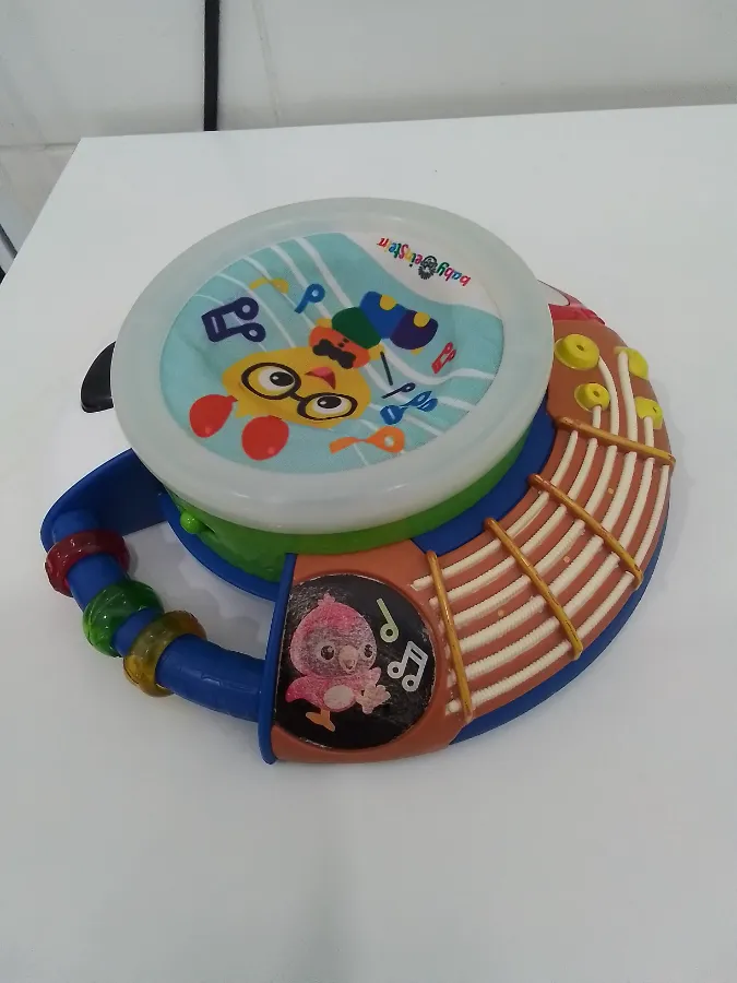 Tambor com pequenas marcas de uso Tambor com pequenas marcas de uso