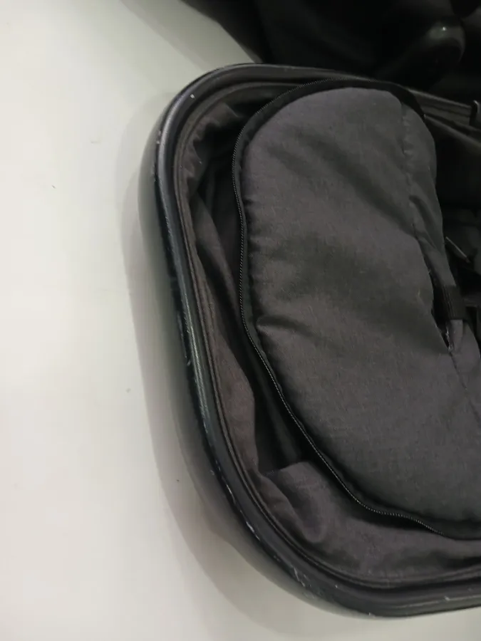 Estrutura com marcas de uso