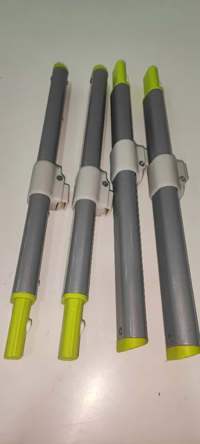 Pernas com pequenos arranhões