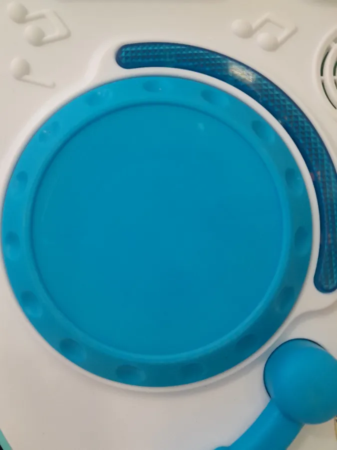 Pequenas marcas de uso Pequenas marcas de uso