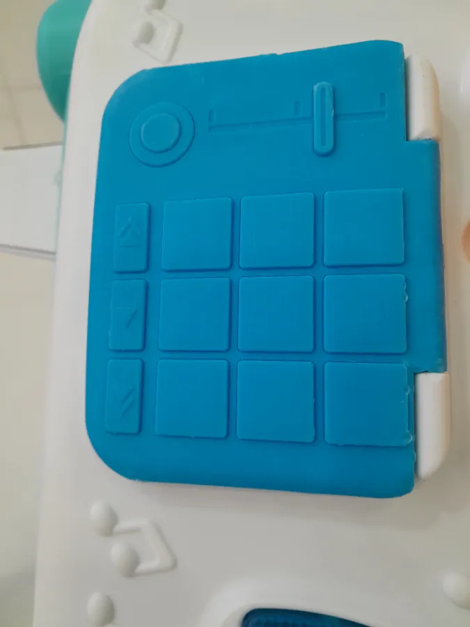 Pequenas marcas de uso Pequenas marcas de uso