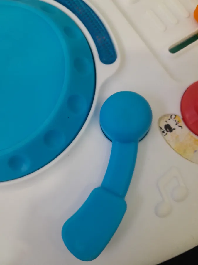 Pequenas marcas de uso Pequenas marcas de uso