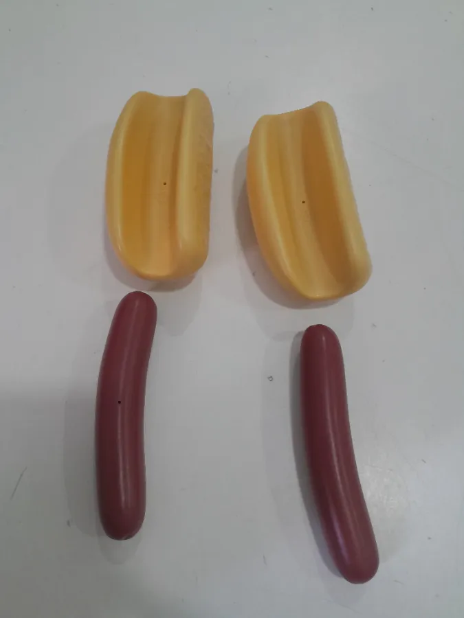 Acompanha 2 hot dogs Acompanha 2 hot dogs