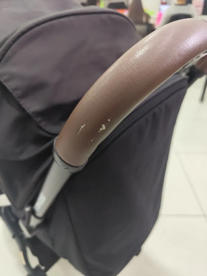 Manopla com pequena marca