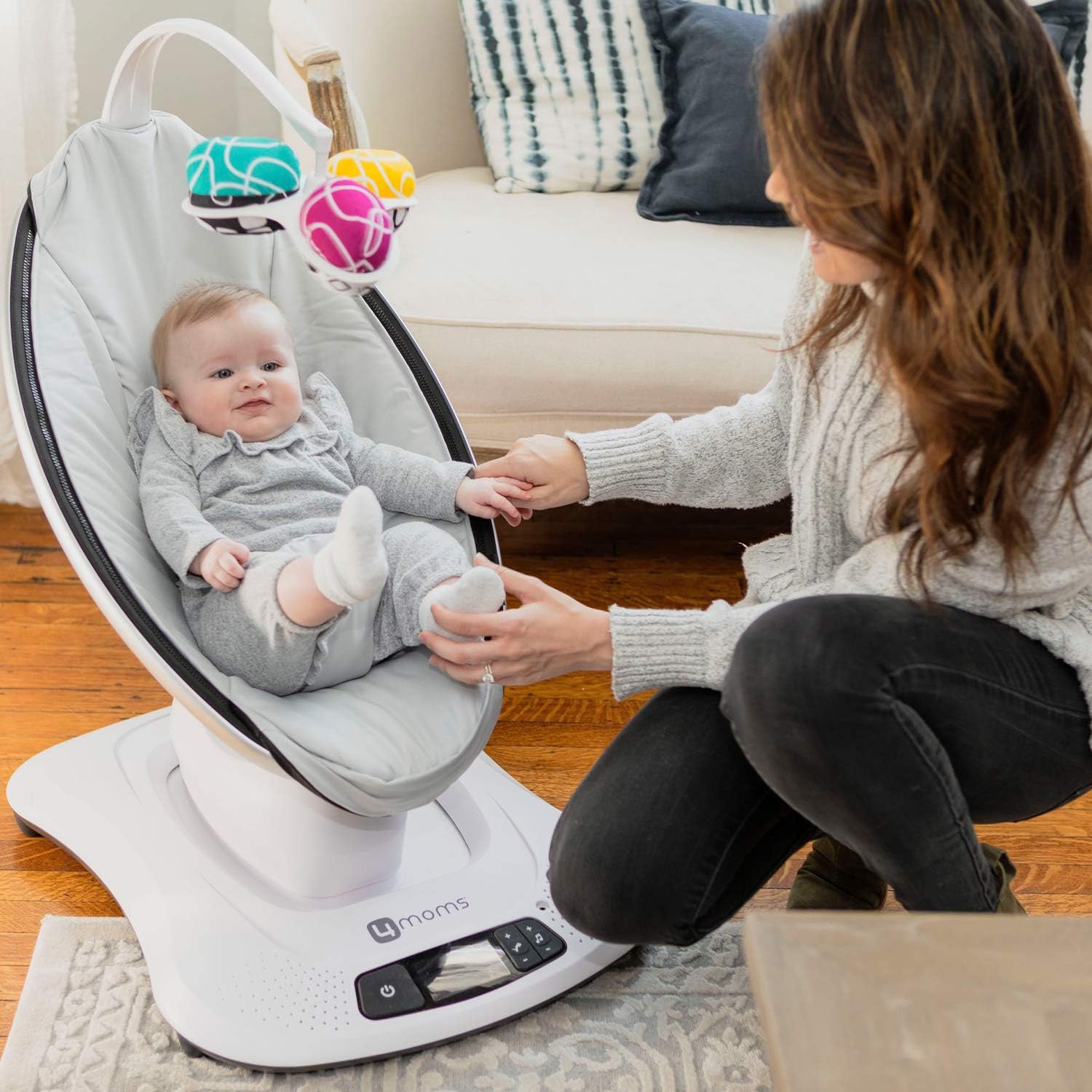 Mamaroo 4.0 (Cinza, Preto ou Colorido) 4Moms