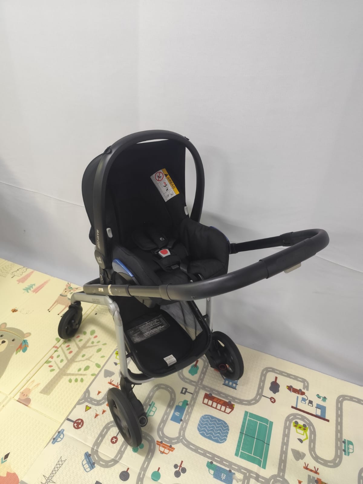Travel System Carrinho Lila + Bebê Conforto Citi + Adaptador Maxi Cosi