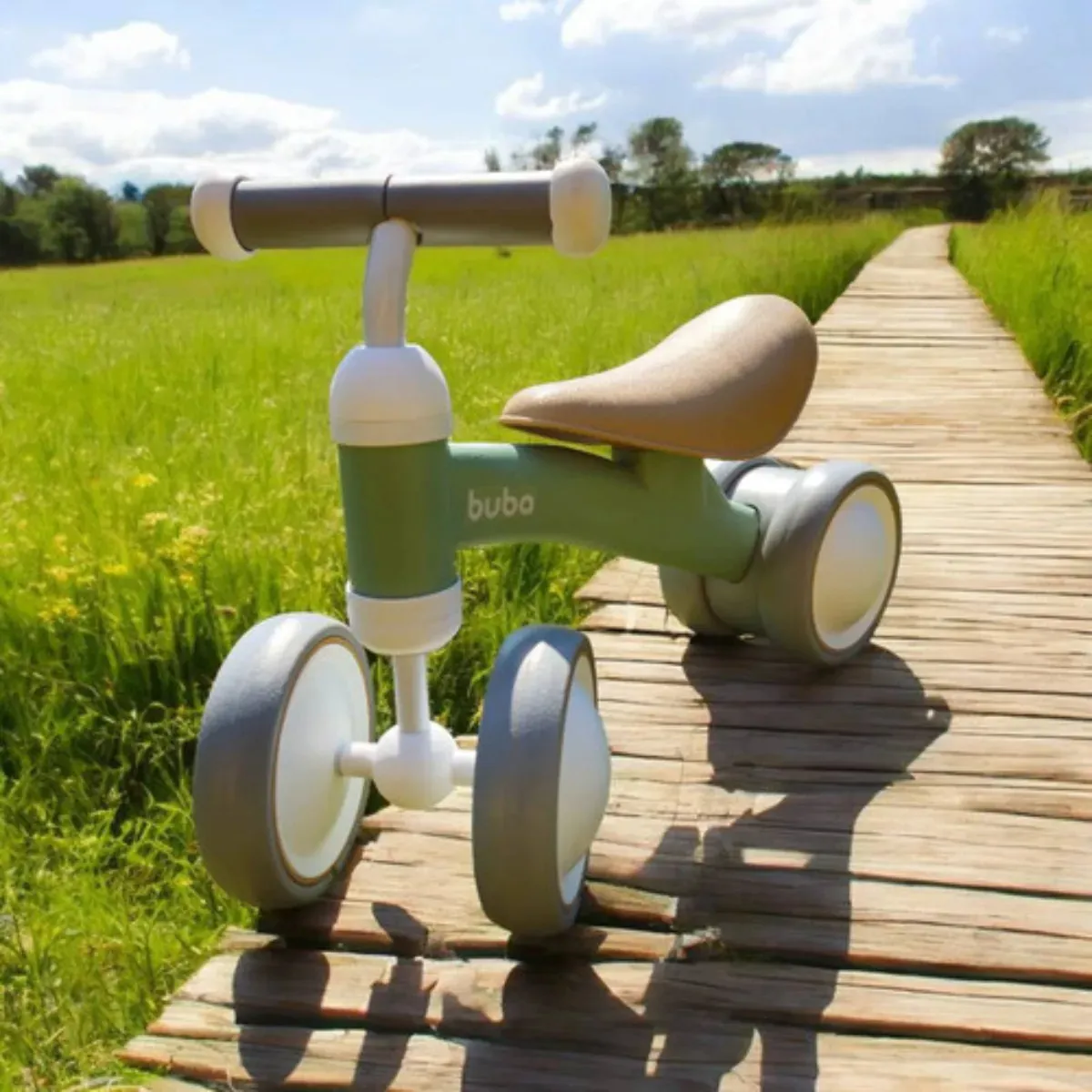 Bicicleta De Equilíbrio 4 Rodas Bebê Sem Pedal Infantil Buba