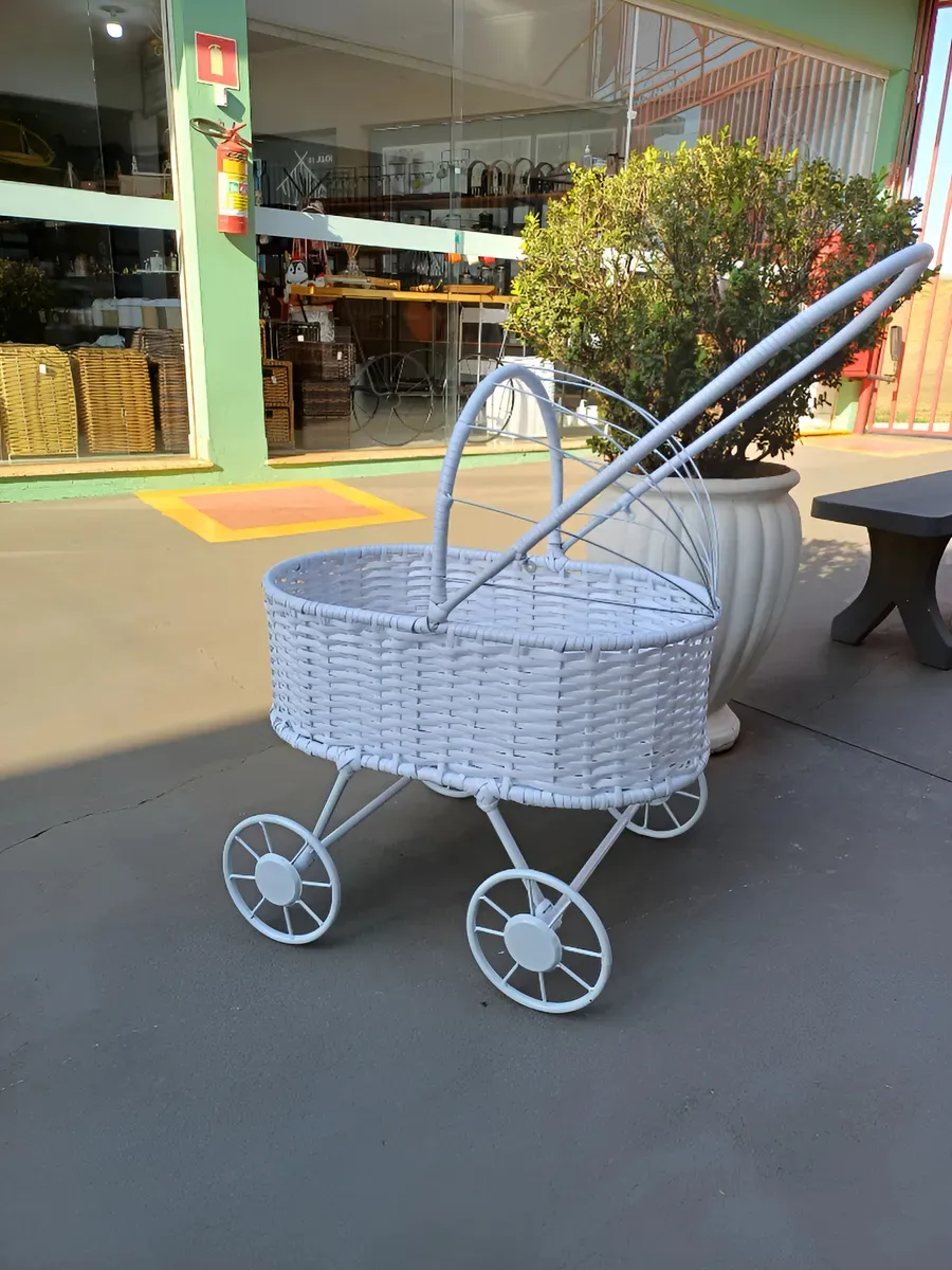 Carrinho de Bebe para Casamento (Daminha e Pajem) - Branco D'Cabana Artesanatoa e Decorações