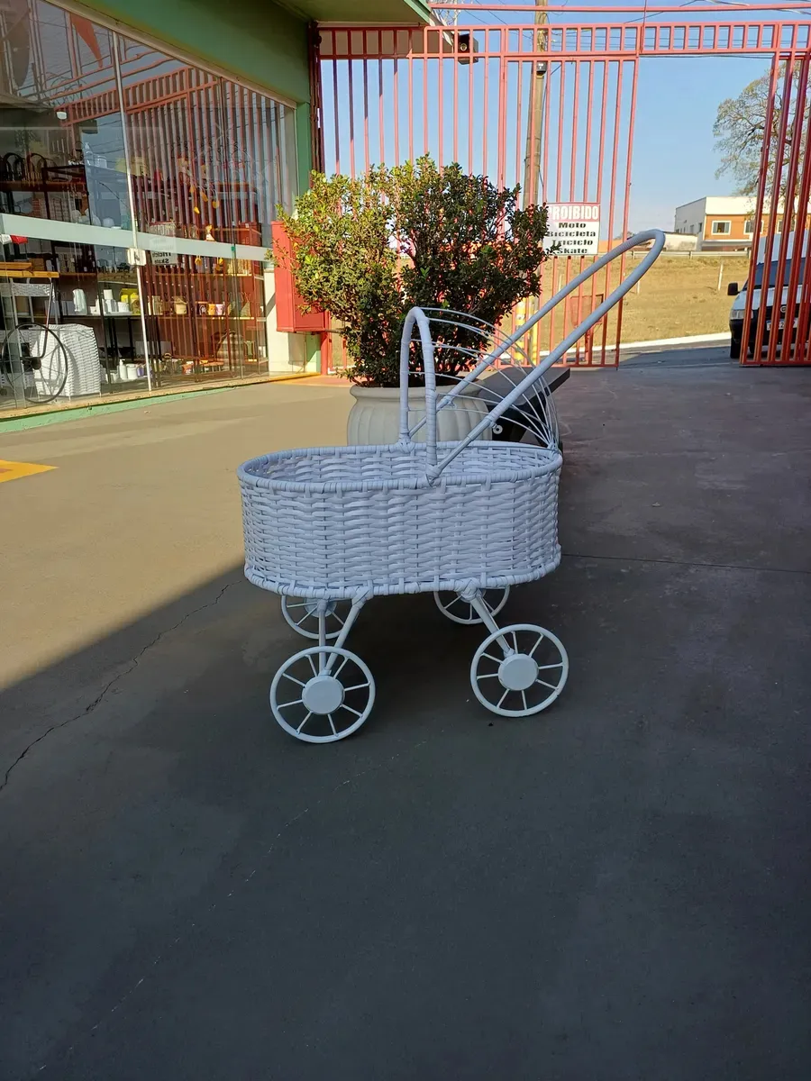 Carrinho de Bebe para Casamento (Daminha e Pajem) - Branco D'Cabana Artesanatoa e Decorações