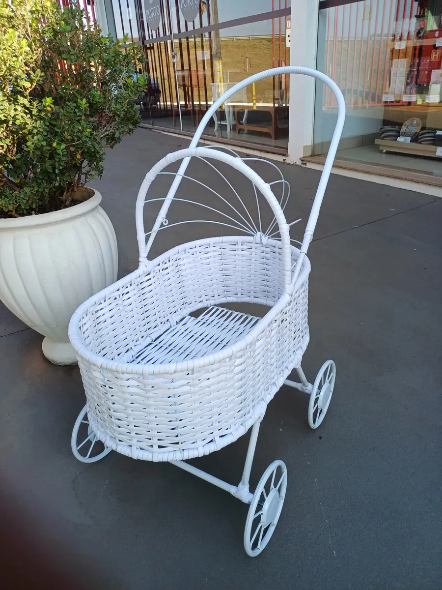 Carrinho de Bebe para Casamento (Daminha e Pajem) - Branco D'Cabana Artesanatoa e Decorações