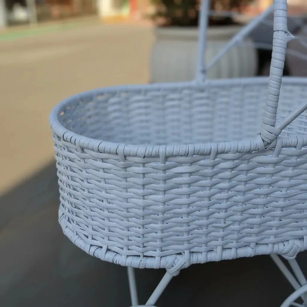 Carrinho de Bebe para Casamento (Daminha e Pajem) - Branco D'Cabana Artesanatoa e Decorações