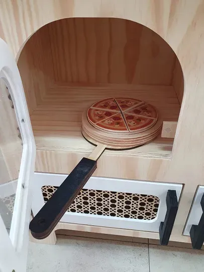 Churrasqueira e Forno de Pizza + Kit de Carnes Fashion Toys