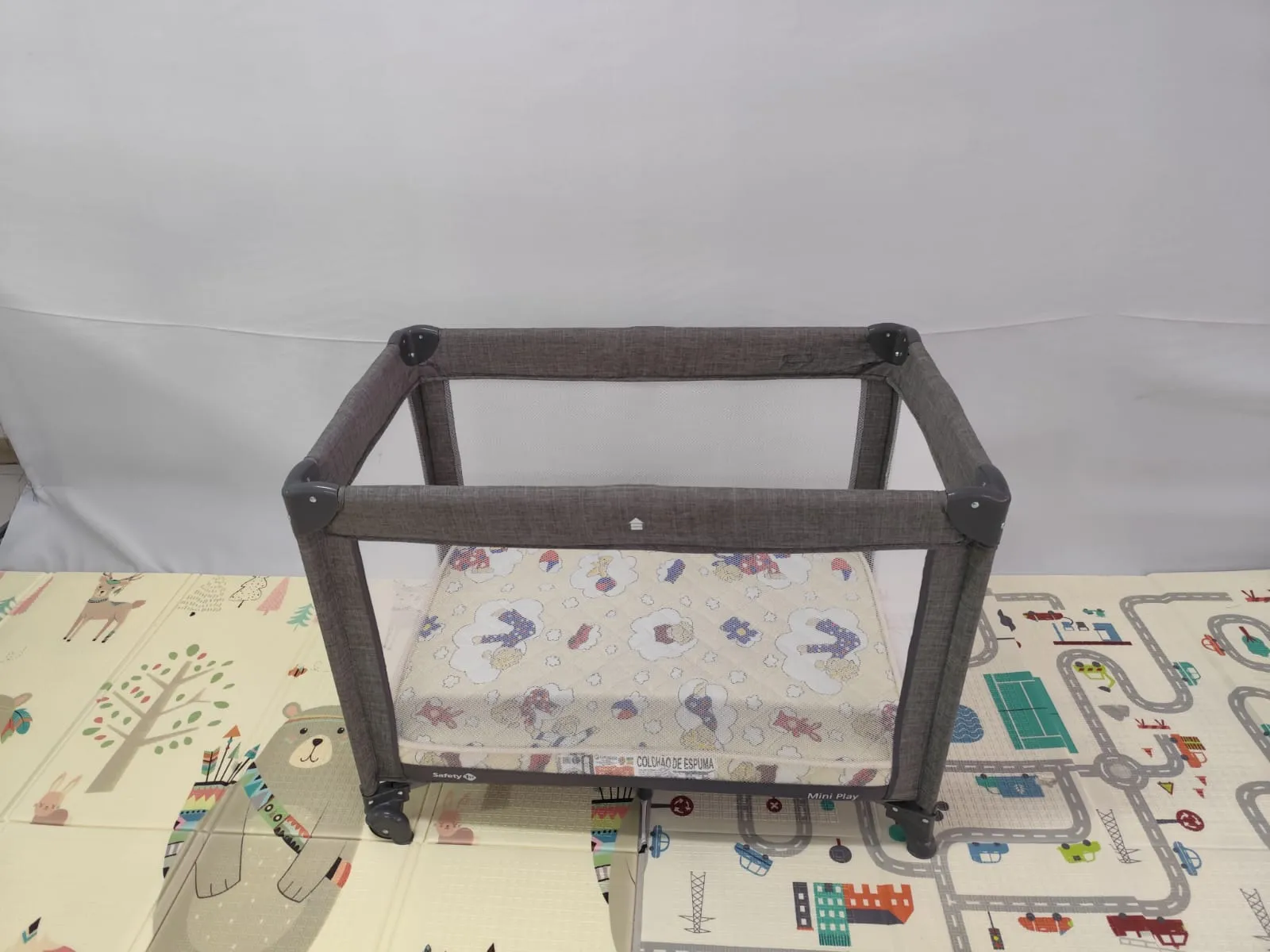 Colchão para Mini Berço e Chiqueirinho  60 x 90 x 10cm 4Moms