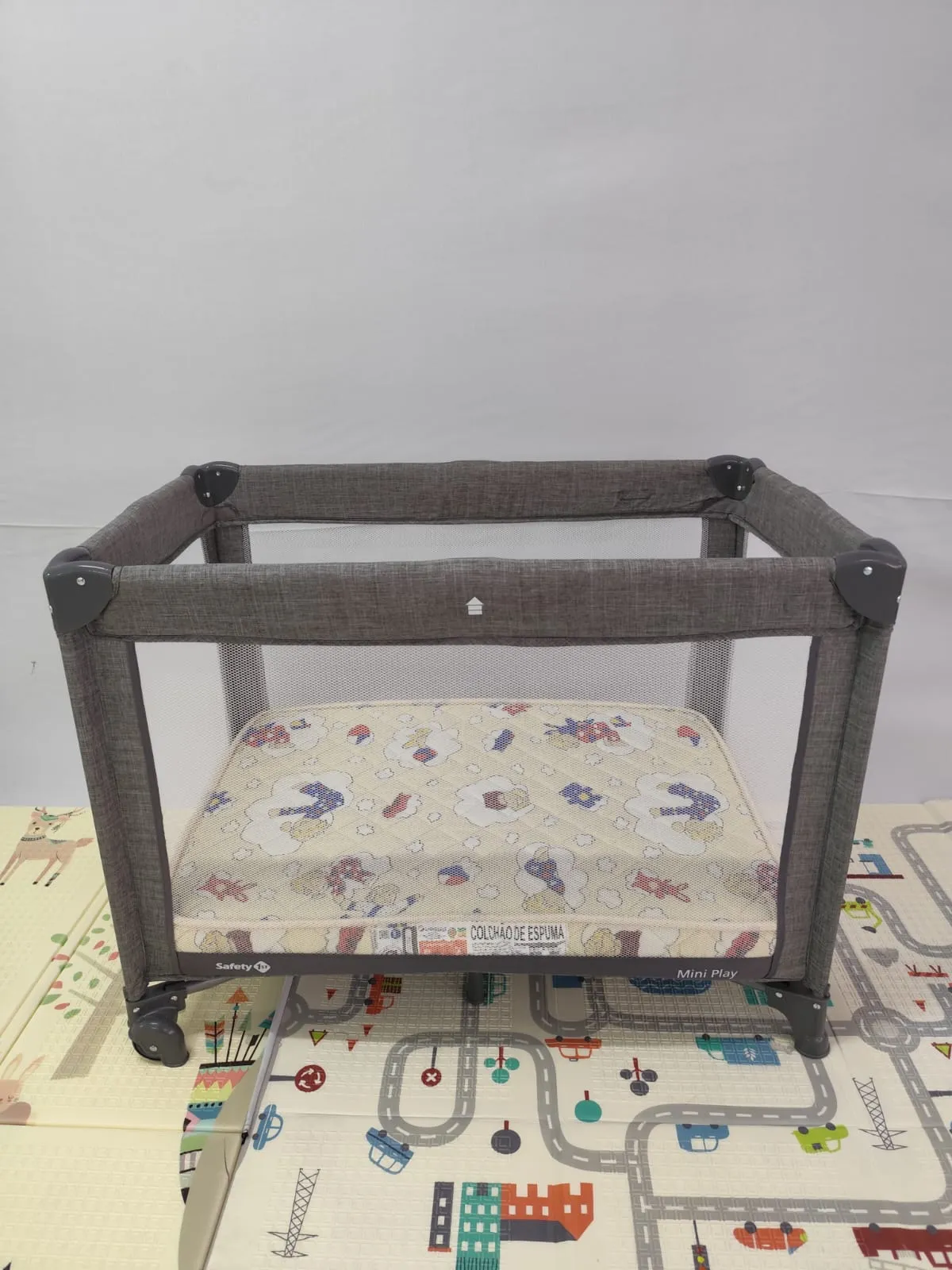 Colchão para Mini Berço e Chiqueirinho  60 x 90 x 10cm 4Moms