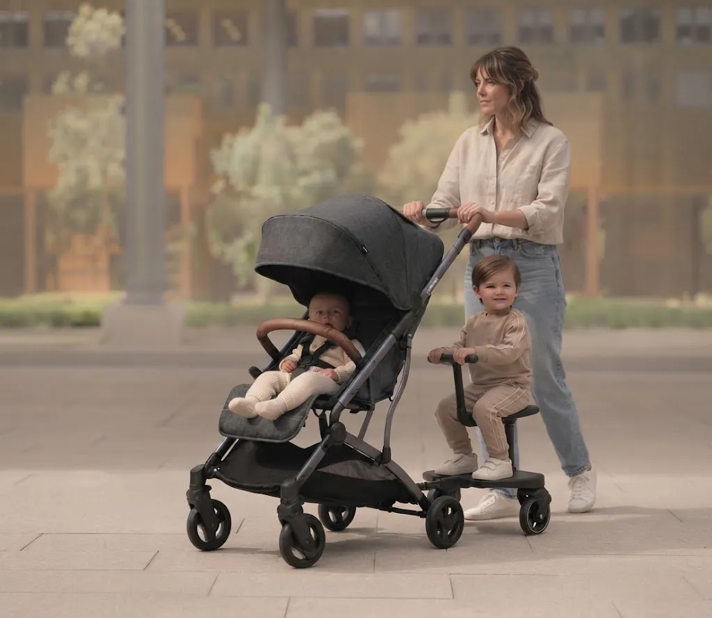 Kit 2 irmãos - Carrinho Lucca + Plataforma Universal para Carrinho Hop-On Board Maxi Cosi Infanti