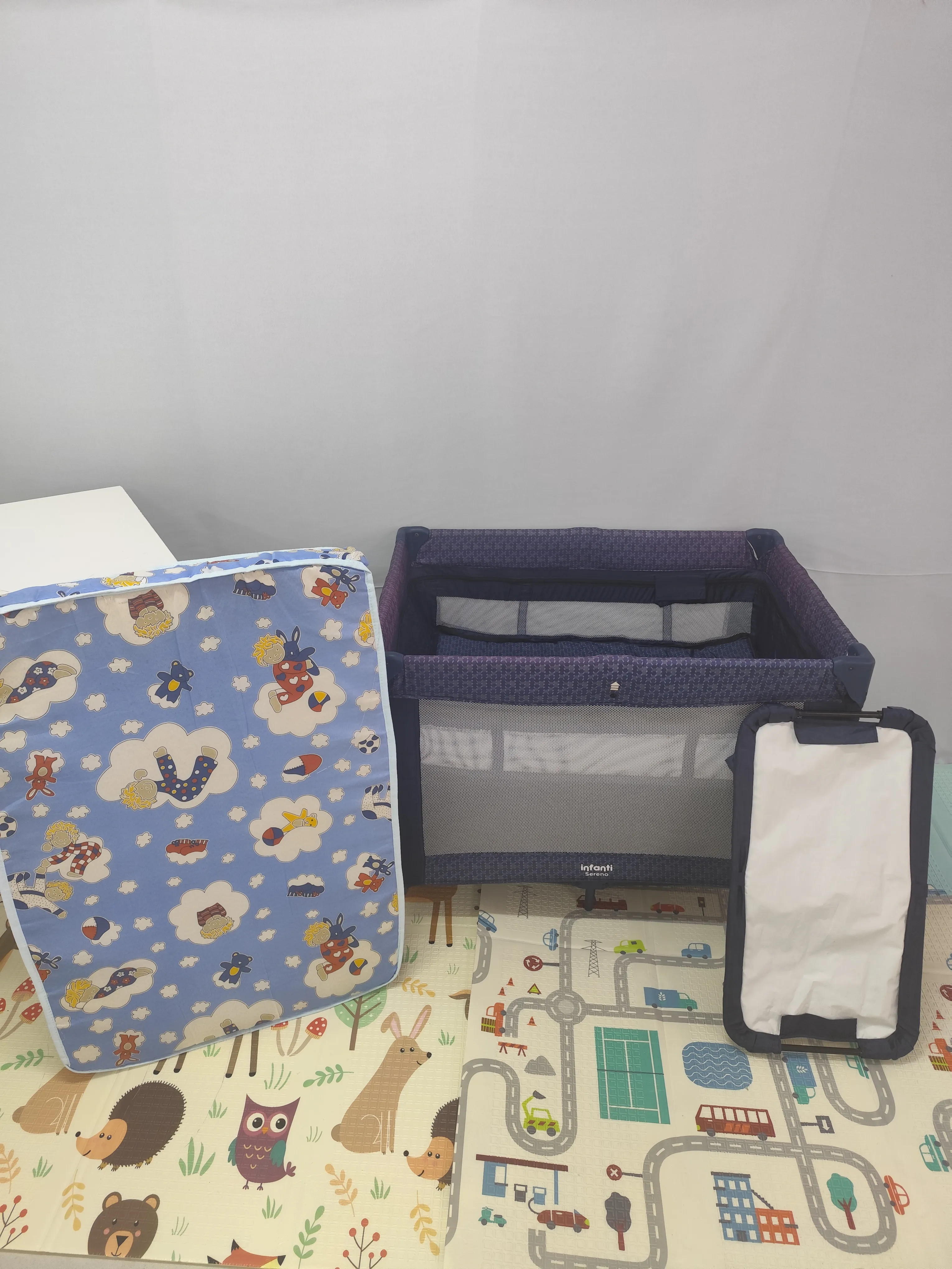 Kit Chiqueirinho + Colchão + Trocador Infanti