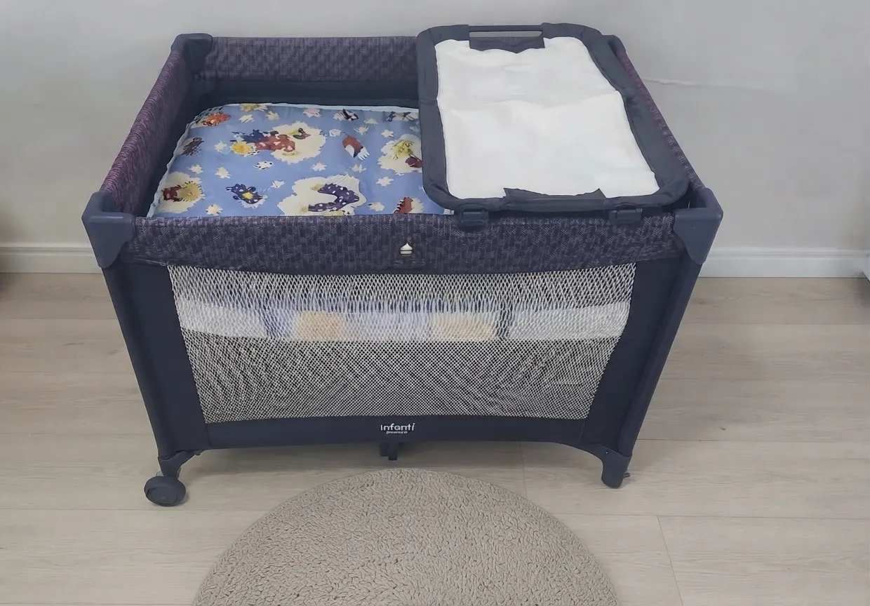 Kit Chiqueirinho + Colchão + Trocador Infanti
