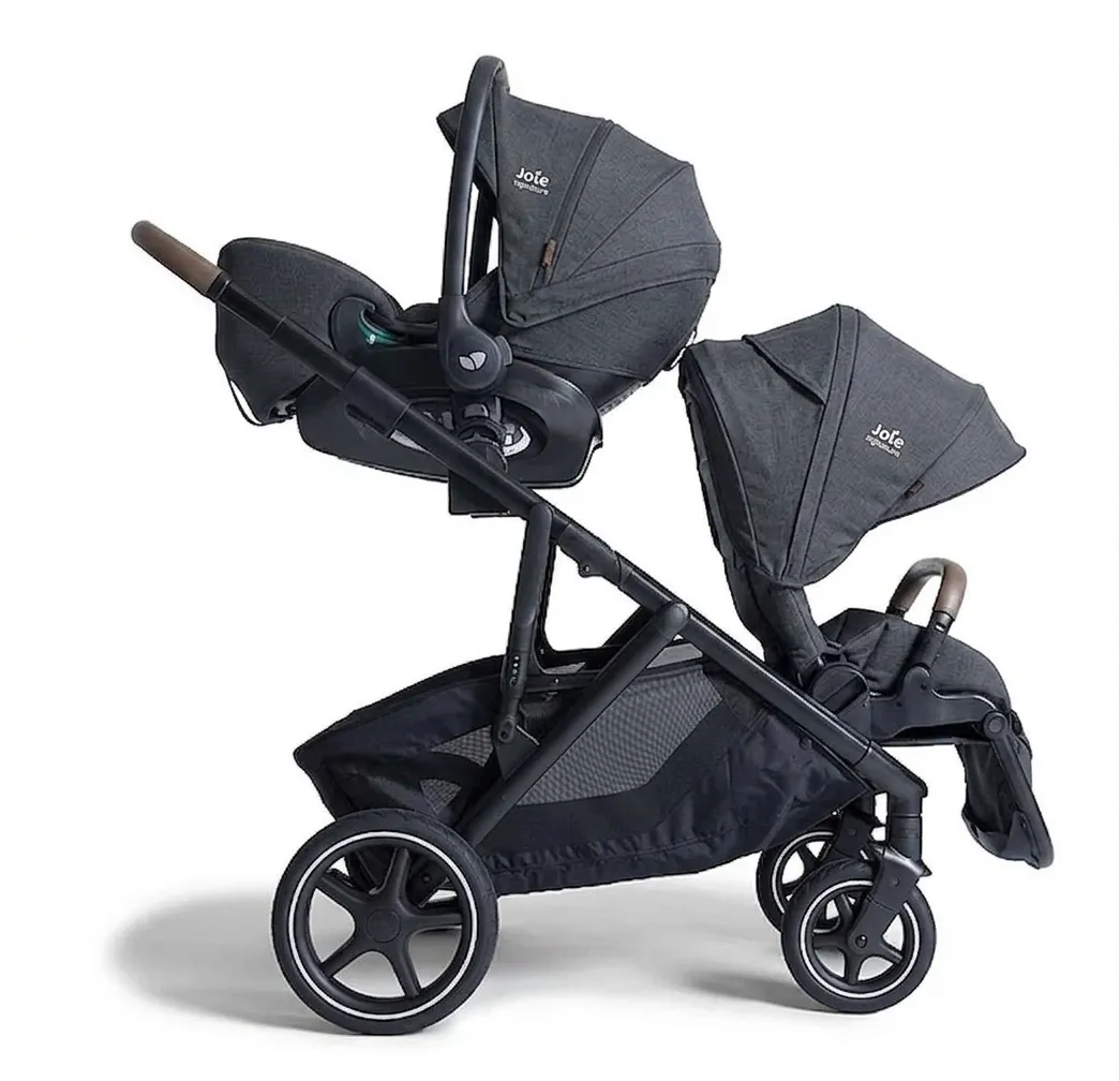 Carrinho Versiti + Bebê Conforto Pebble + Adaptadores Joie