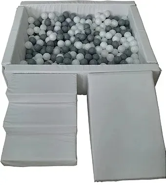 Piscina de Bolinha Quadrada Com Rampa e Escada + 300 Bolinhas Fashion Toys