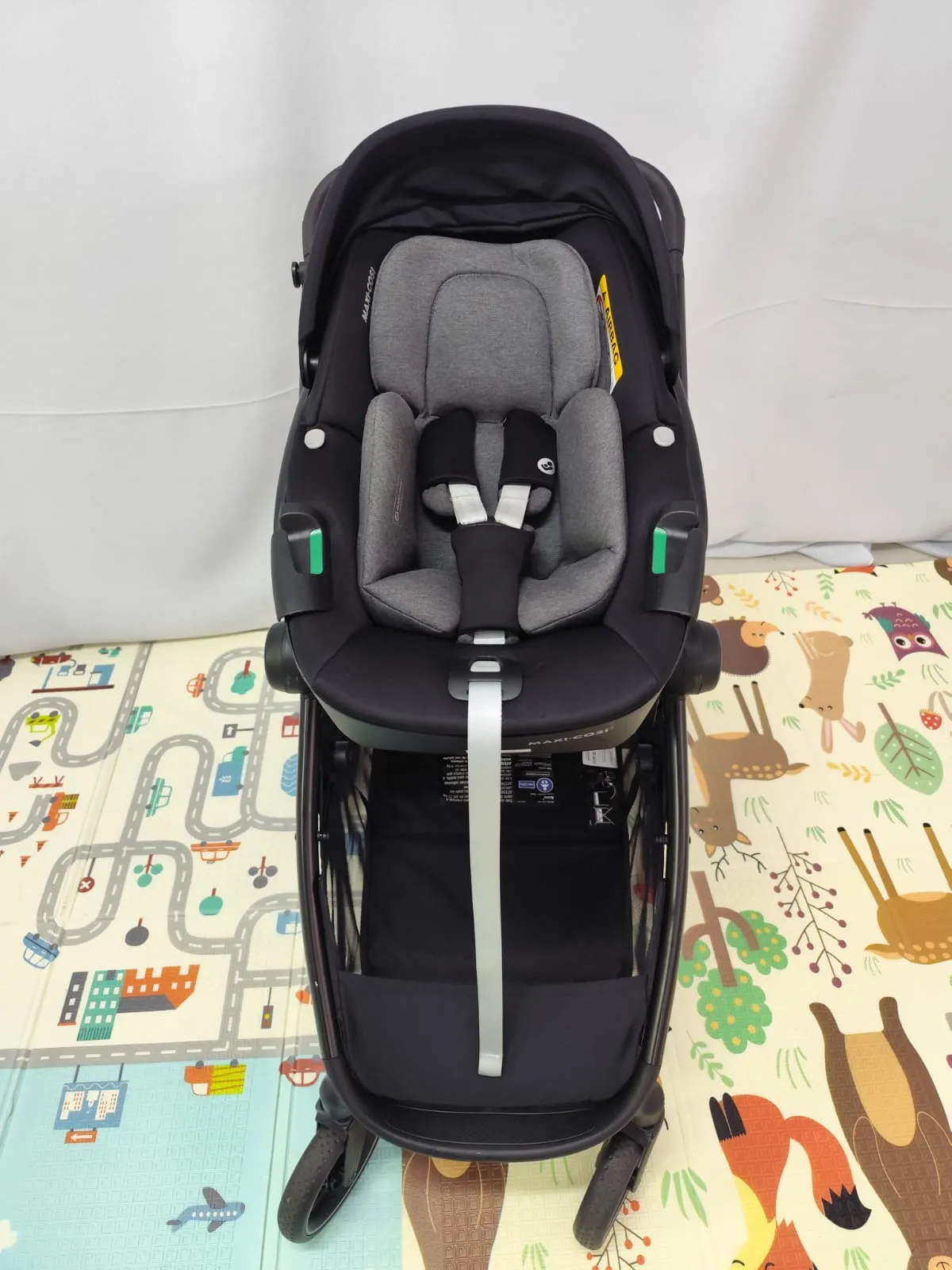 Travel System Carrinho Anna 3 + Bebê Conforto Pebble 360 Pro² com base Family Fix Pro+ Adaptador Maxi Cosi