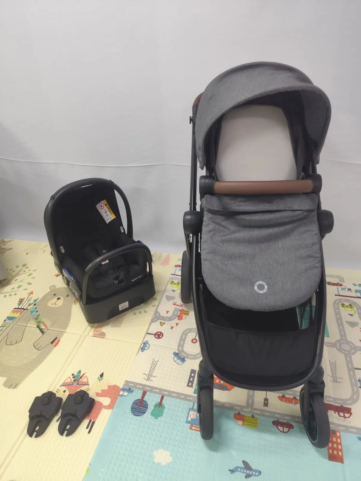 Travel System Carrinho Anna 3 + Bebê Conforto Citi + Adaptador Maxi Cosi