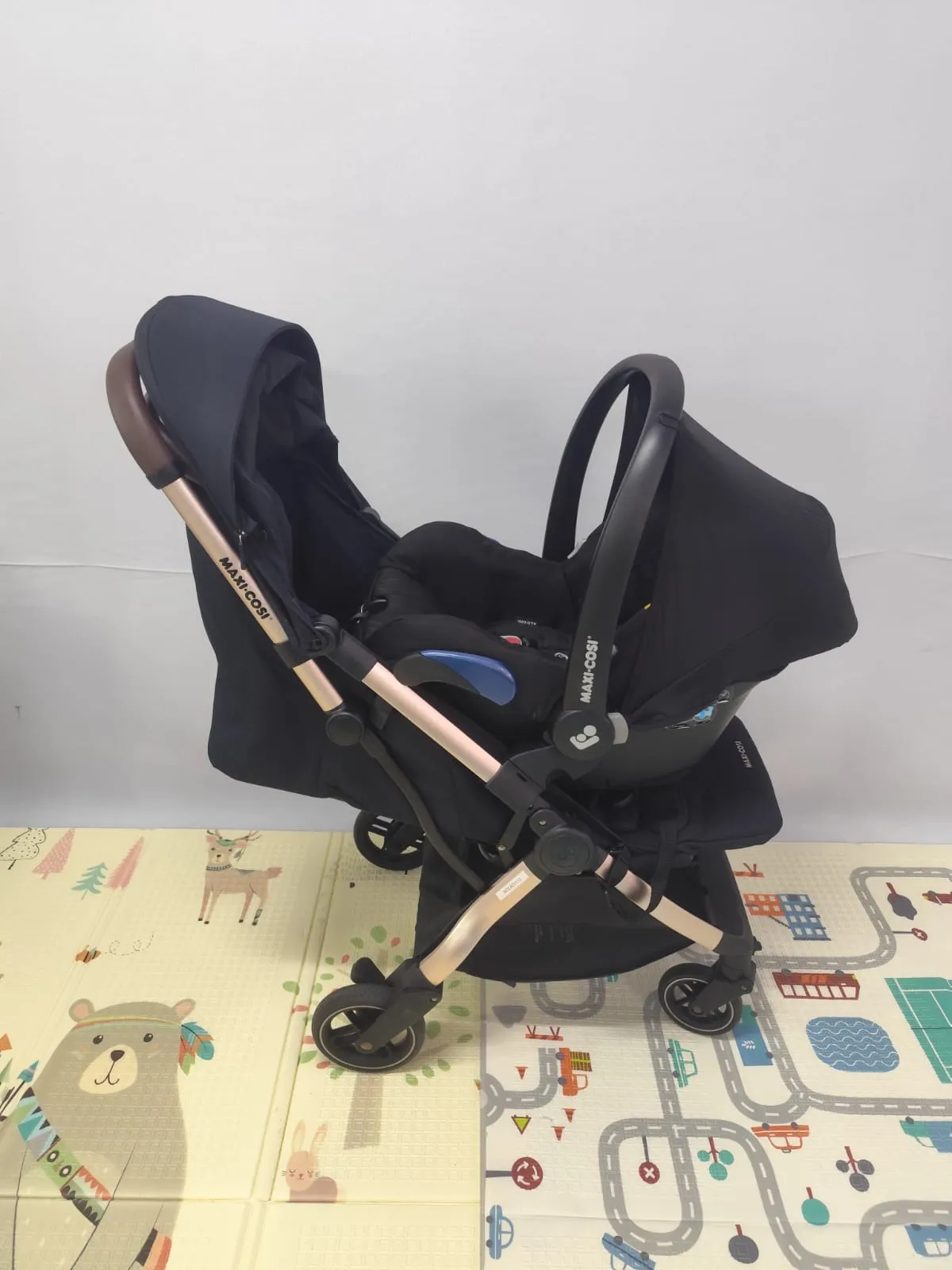 Travel System Carrinho Eva + Bebê Conforto Citi + Adaptador Maxi Cosi