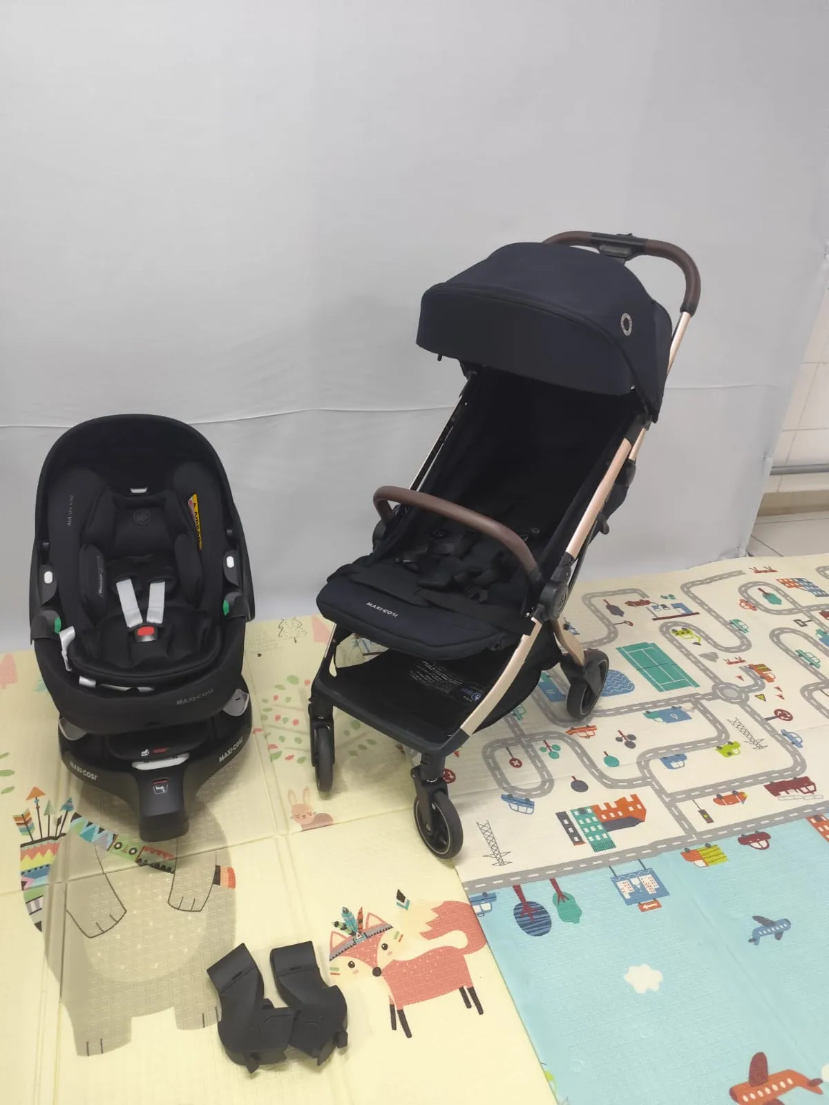 Travel System Carrinho Eva + Bebê conforto Pebble + adaptador Maxi Cosi
