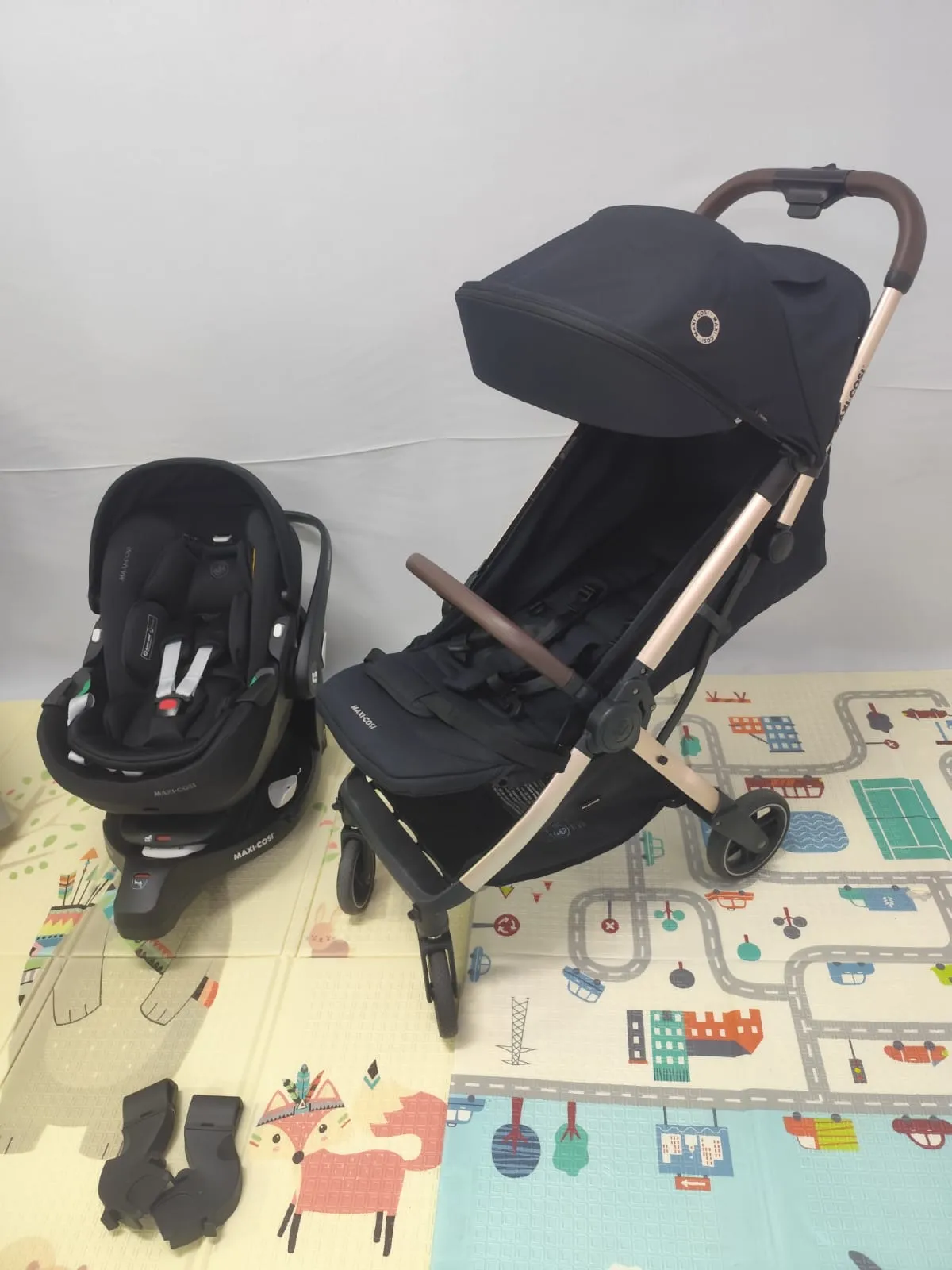 Travel System Carrinho Eva + Bebê conforto Pebble + adaptador Maxi Cosi